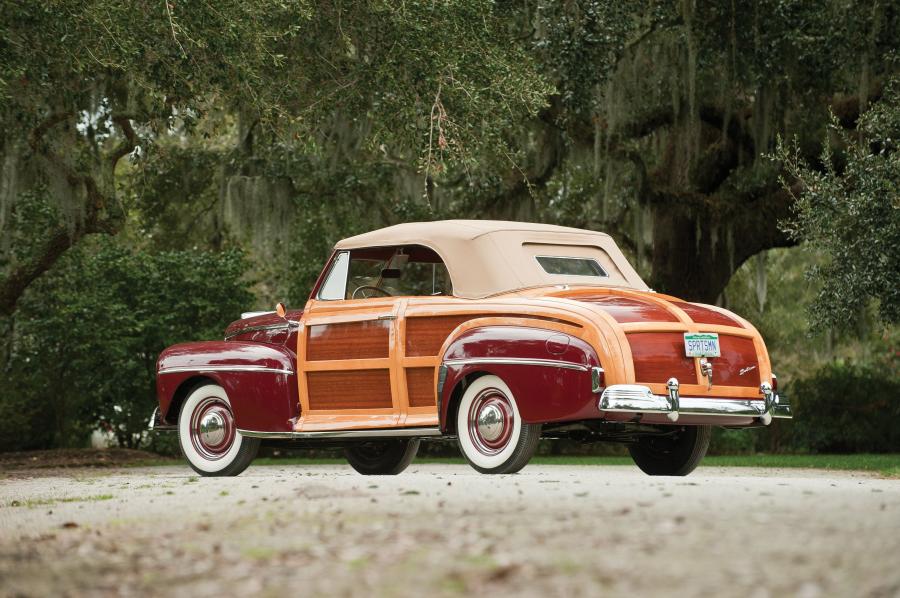  Ford DeLuxe Sportsman 1947 года  (фото 24 из 25)